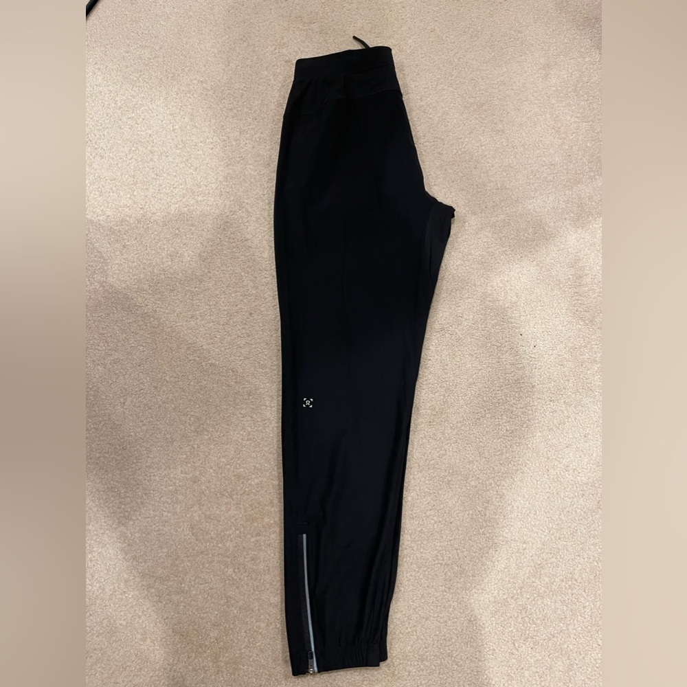 Men’s Lululemon Surge Jogger Fleece Jogger Pants - Picture 3 of 5